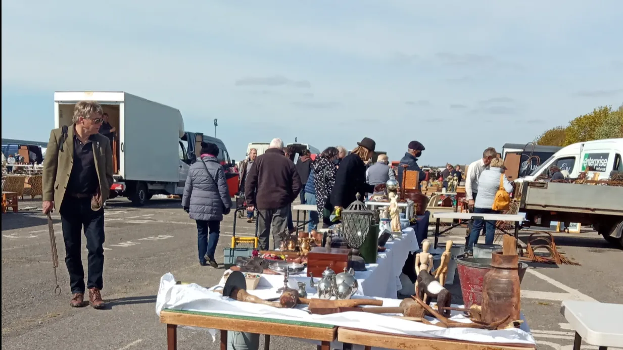 Newark Antique Fair