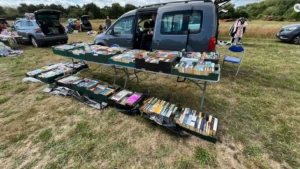10 Hacks to Score Best Bargains at Car Boot Sale